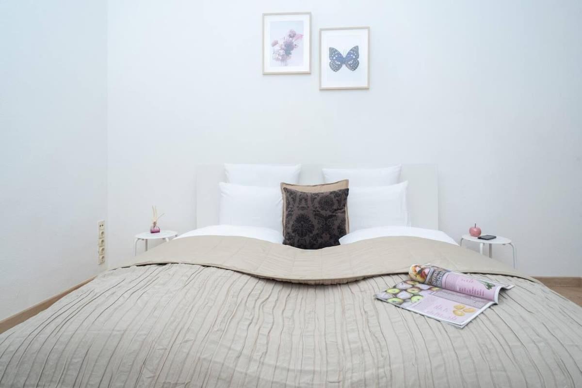 בודפשט Convenient Apartment In The Heart Of Downtown מראה חיצוני תמונה